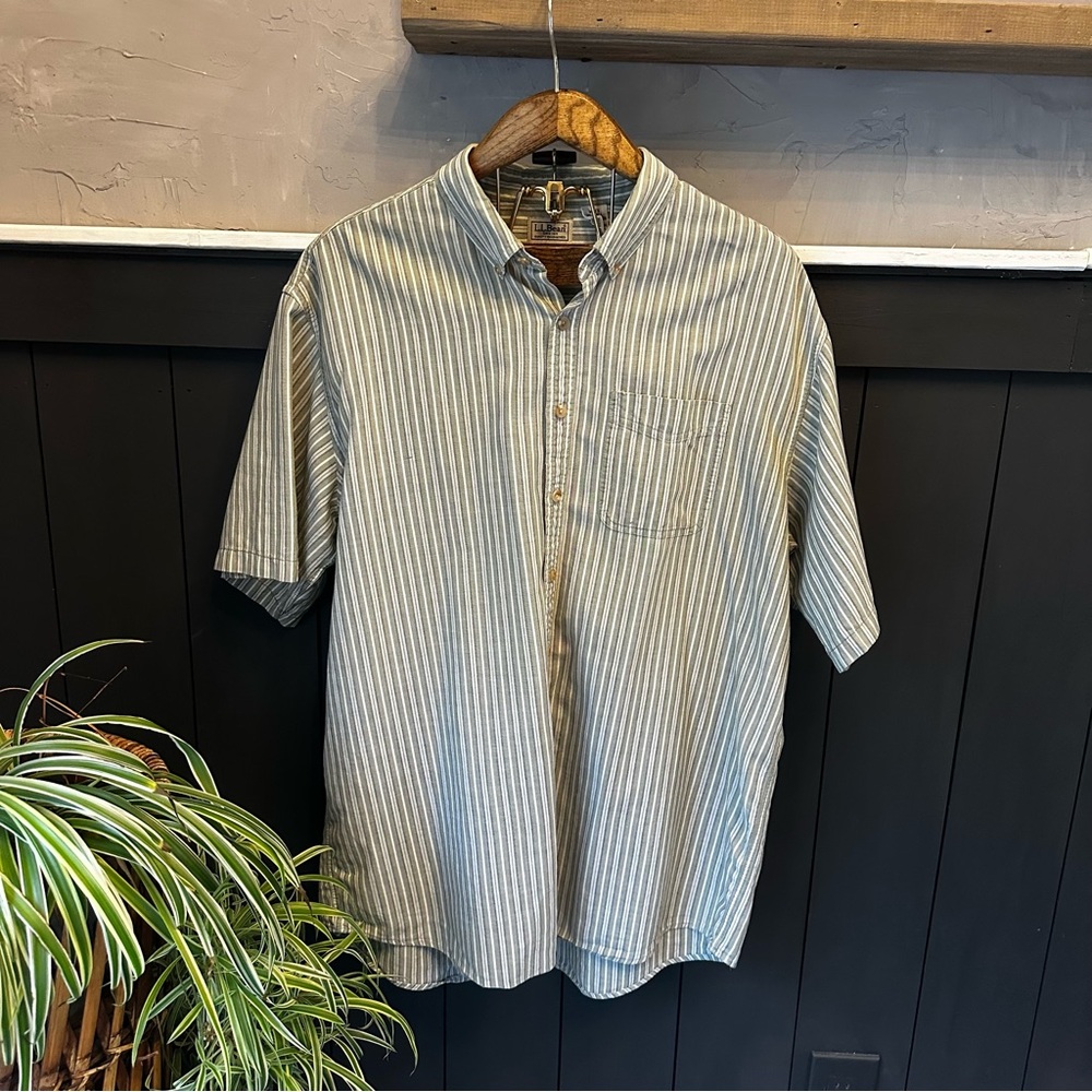 LL Bean Striped Gray Men's Cotton Button Up Short Sleeve‎ Shirt size XL Tall